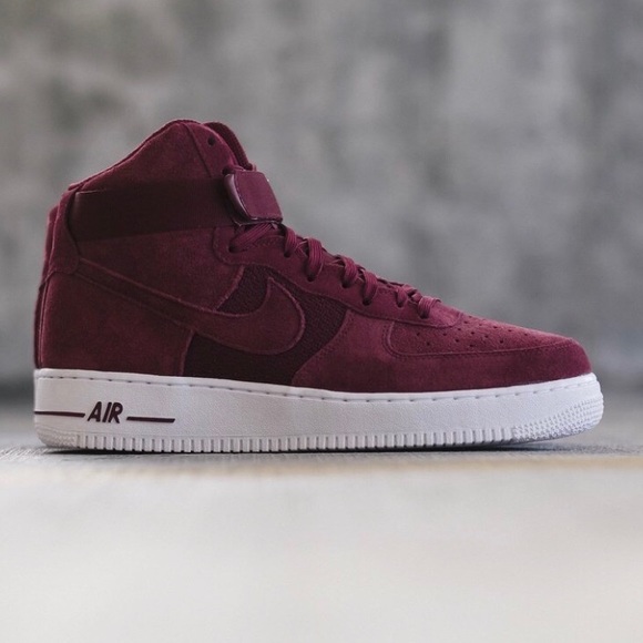 Nike Other - NIKE authentic mens AIR FORCE university red Sz 9